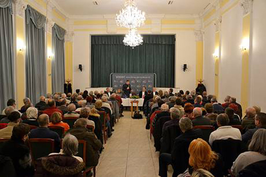 Stretnutie s predsedom strany SMER-SD Robertom Ficom v Michalovciach - foto č. 7